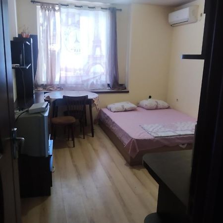 Apartmen Xan Malamir ヴァルナ エクステリア 写真