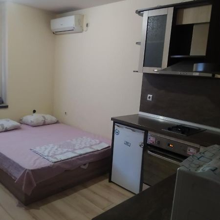 Apartmen Xan Malamir ヴァルナ エクステリア 写真
