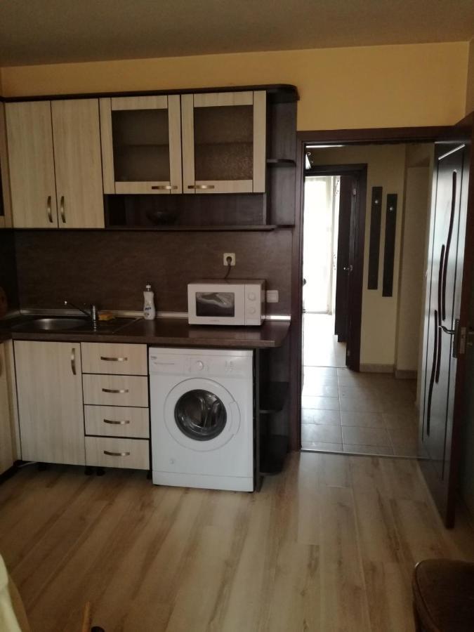 Apartmen Xan Malamir ヴァルナ エクステリア 写真
