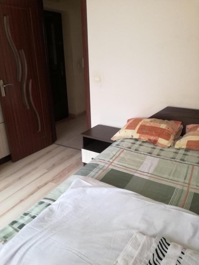 Apartmen Xan Malamir ヴァルナ エクステリア 写真